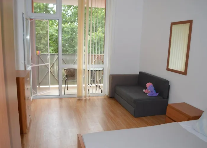 Gerber 2 Sluneční pobřeží